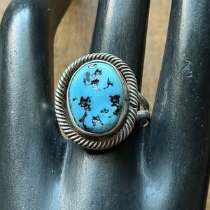 Vintage Old Pawn Navajo Sterling Silver Blue Turquoise Ring Size 7.5